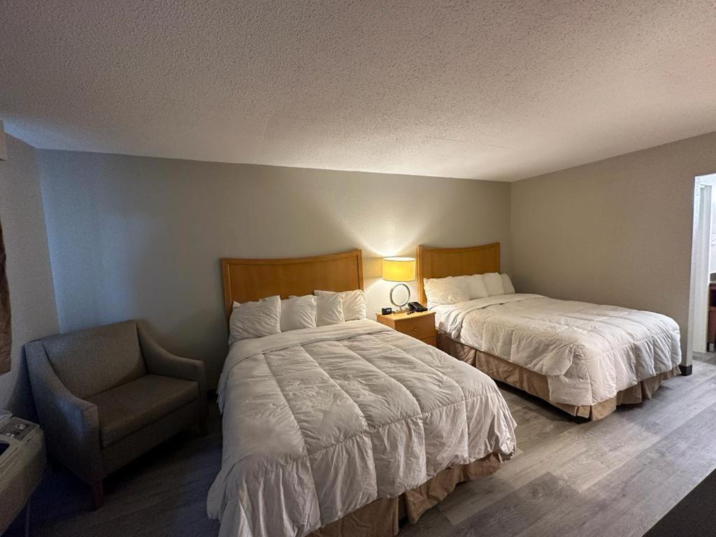 Lanett Inn エクステリア 写真